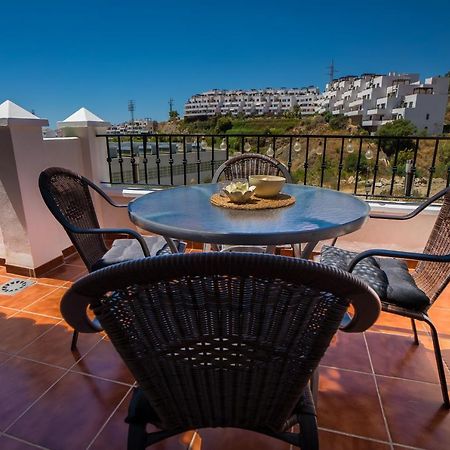 Penthouse Las Gaviotas Ii-2E Menyber Nerja Exterior foto