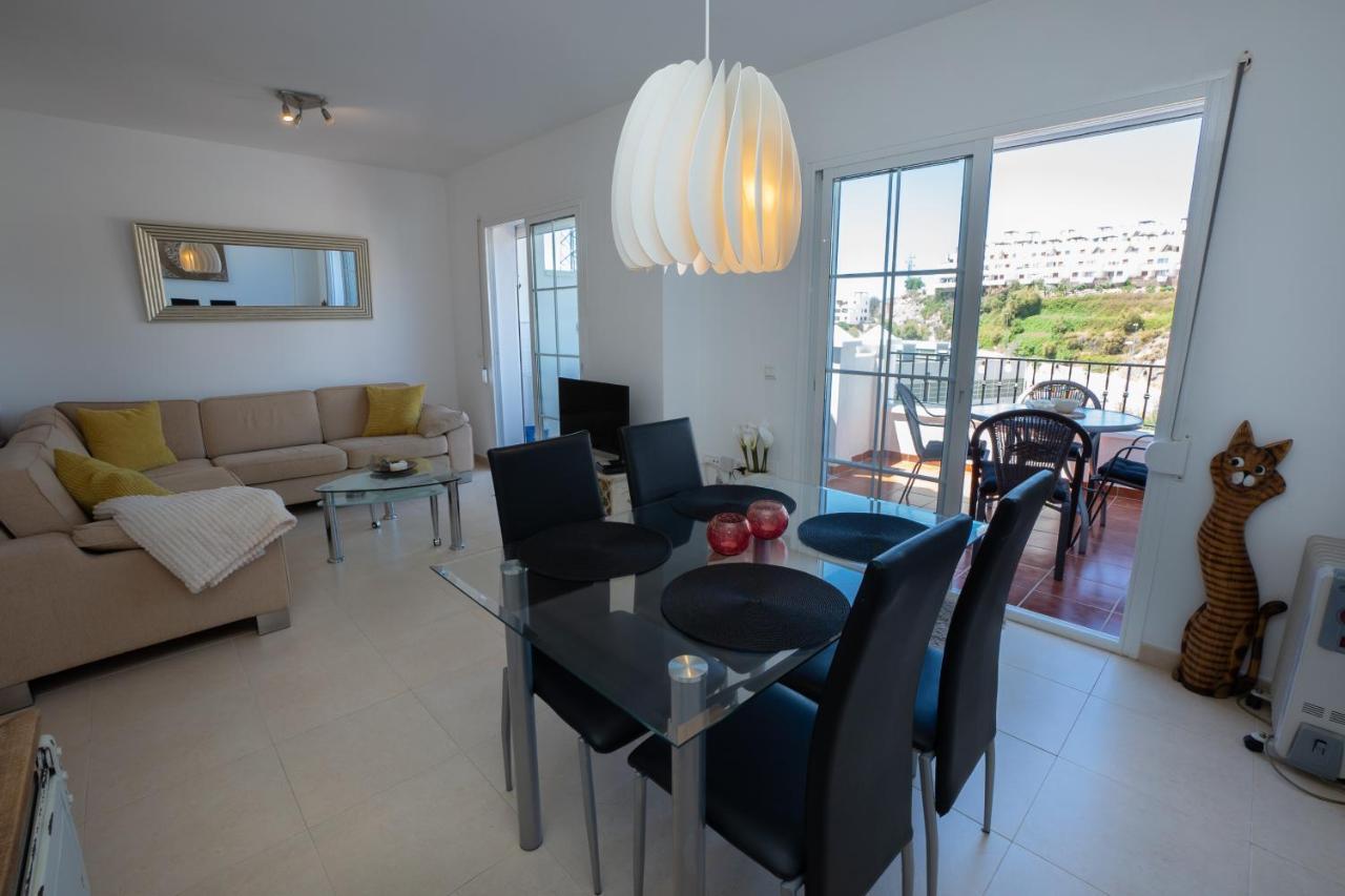 Penthouse Las Gaviotas Ii-2E Menyber Nerja Exterior foto